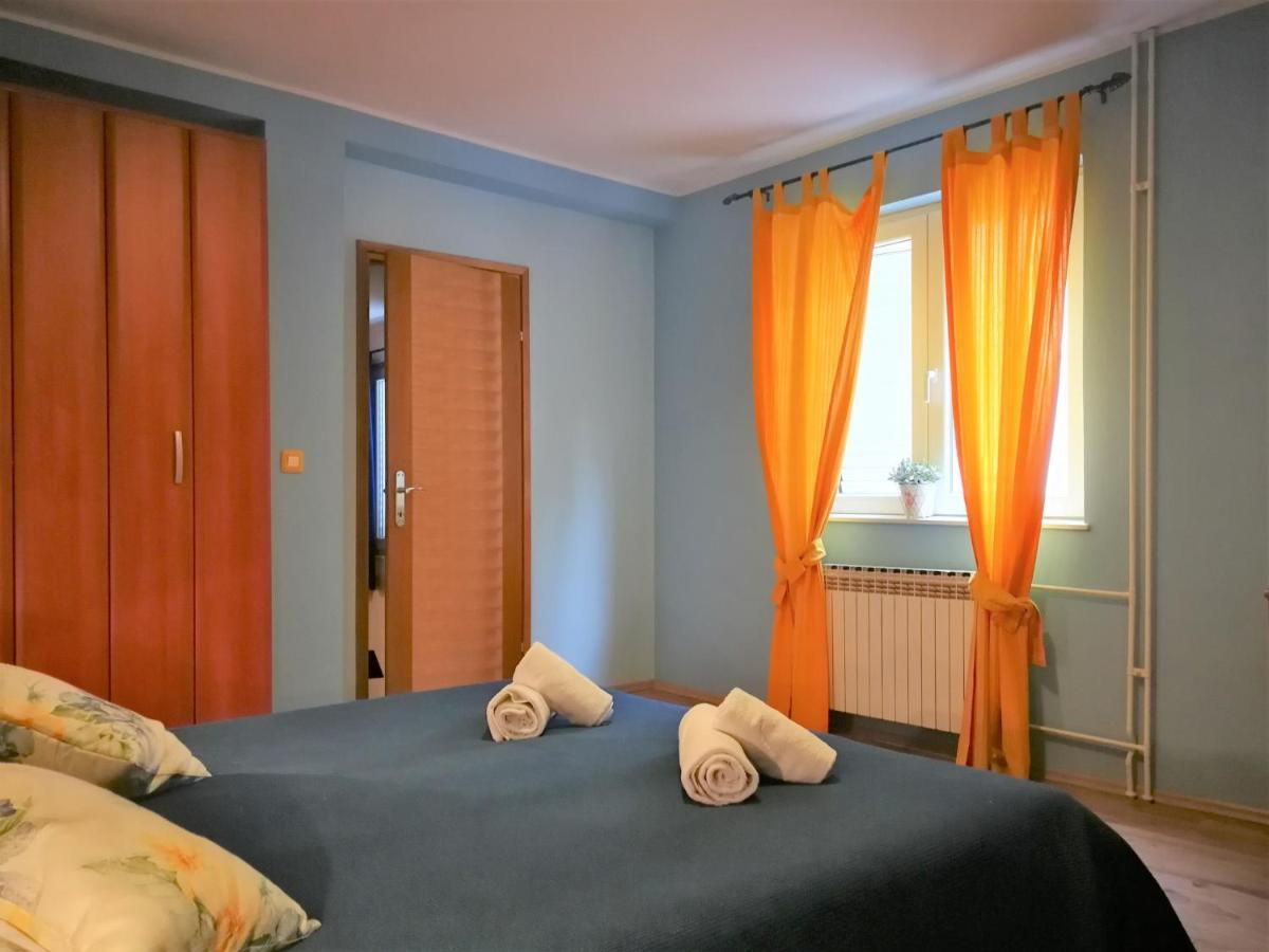 Apartments Bilic With Garden & Swimming Pool - 50M From The Beach Pjescana Uvala Bagian luar foto