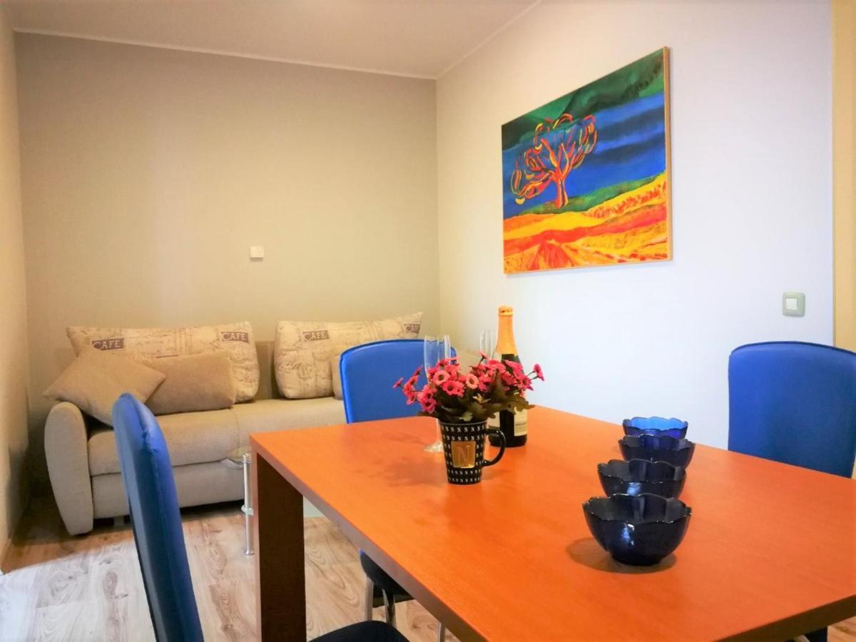 Apartments Bilic With Garden & Swimming Pool - 50M From The Beach Pjescana Uvala Bagian luar foto
